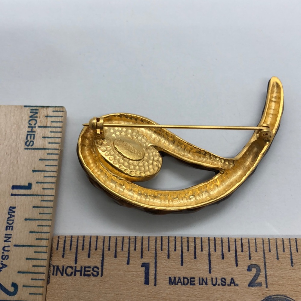 VTG Carlisle Brooch Signed. Rare find - Picture 2 of 4